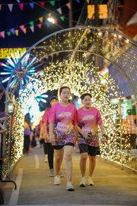 BIB: 18070, 18850
                            <button type="button" onclick="openModal(24742084)" class="btn btn-primary btn-sm float-right btn-popup" data-toggle="modal" data-target=".modal-high-quality">
                        <i class="fas fa-shopping-cart"></i> Add to Cart
                    </button>
                                            <button type="button" onclick="isThisMe(24742084, true)" class="btn btn-success btn-sm float-right btn-popup btn-isme hidden" data-toggle="tooltip" data-placement="bottom" title="นี่คือรูปของคุณใช่ไหม คลิกที่นี่เพื่อเอาเข้าอัลบั้ม">
                        <i class="fas fa-plus"></i> Add to album
                    </button>
                    <button type="button" onclick="isThisMe(24742084, false)" class="btn btn-warning btn-sm float-right btn-popup btn-isnotme hidden">
                        <i class="fas fa-ban"></i> Remove from album
                    </button>